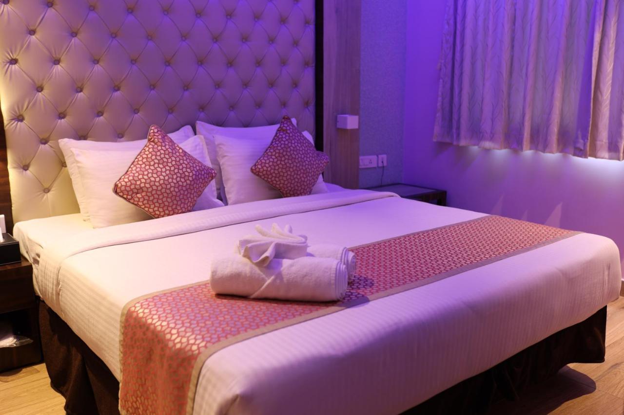 Npg Hotel Bangalore Just 10 Mins Drive From The Kempegowda International Airport Extérieur photo