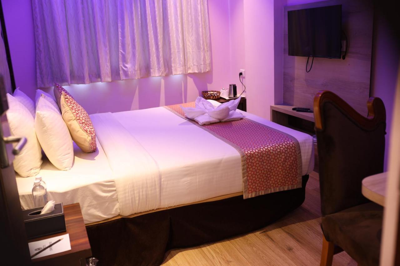 Npg Hotel Bangalore Just 10 Mins Drive From The Kempegowda International Airport Extérieur photo