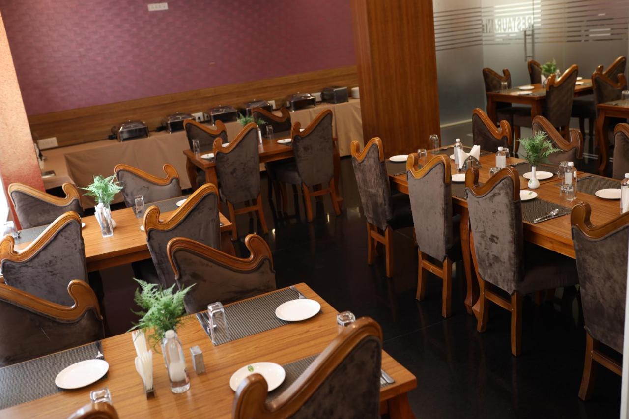 Npg Hotel Bangalore Just 10 Mins Drive From The Kempegowda International Airport Extérieur photo